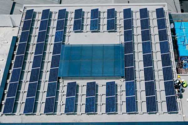 Sewa Atap Solar Cell Bisa Jaga Efisiensi Perusahaan Saat Pandemi