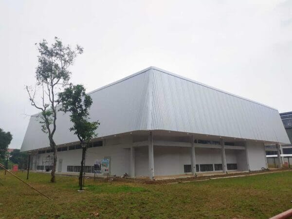 Utomodeck Mempercantik Gedung Olahraga Ragunan dengan Atap 672 dan Utomolite