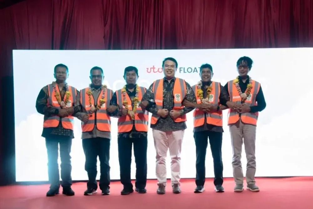 Utomodeck Group Resmikan Pabrik Solar Panel Terapung, Dukung Industrialisasi Rantai Pasok PLTS Dalam Negeri